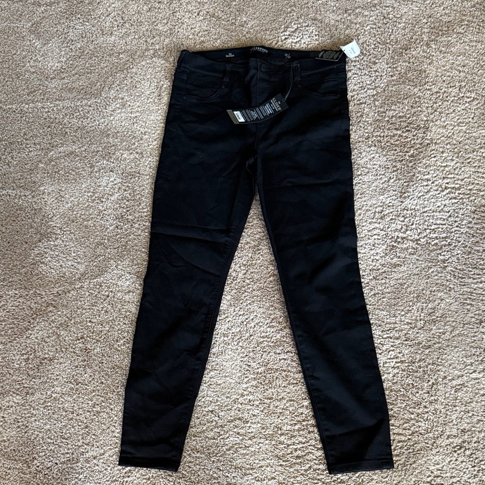 Liverpool Black 12/31 Jeans